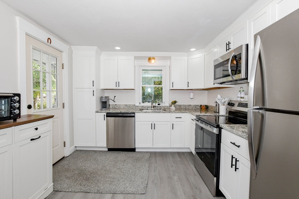 5 Hermitage Road Marion, MA 02738 - Photo 5 of 35