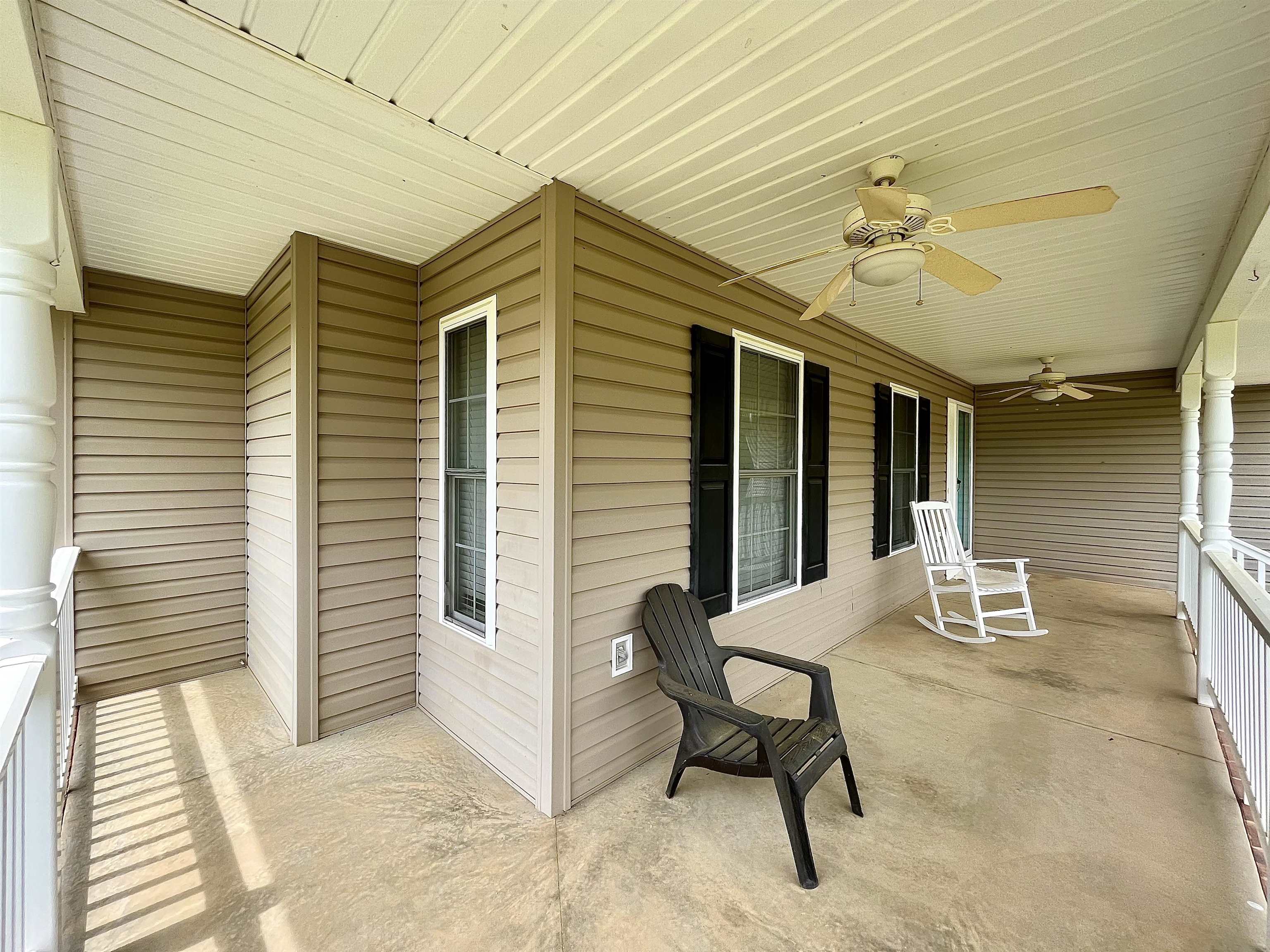 1825 Twin Bridge Road Gaffney, SC 29341 - Photo 2 of 22