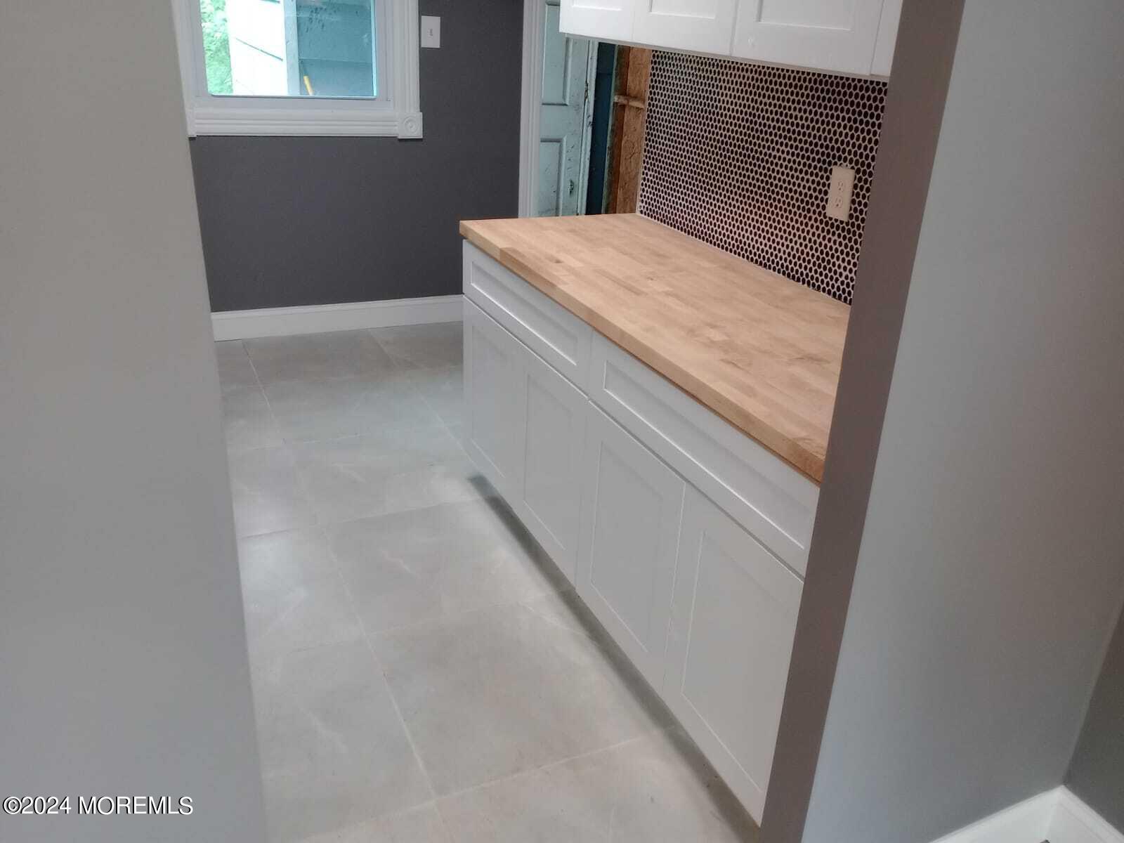 179 Kinsley Road Pemberton, NJ 08068 - Photo 3 of 9 a view of bathroom
