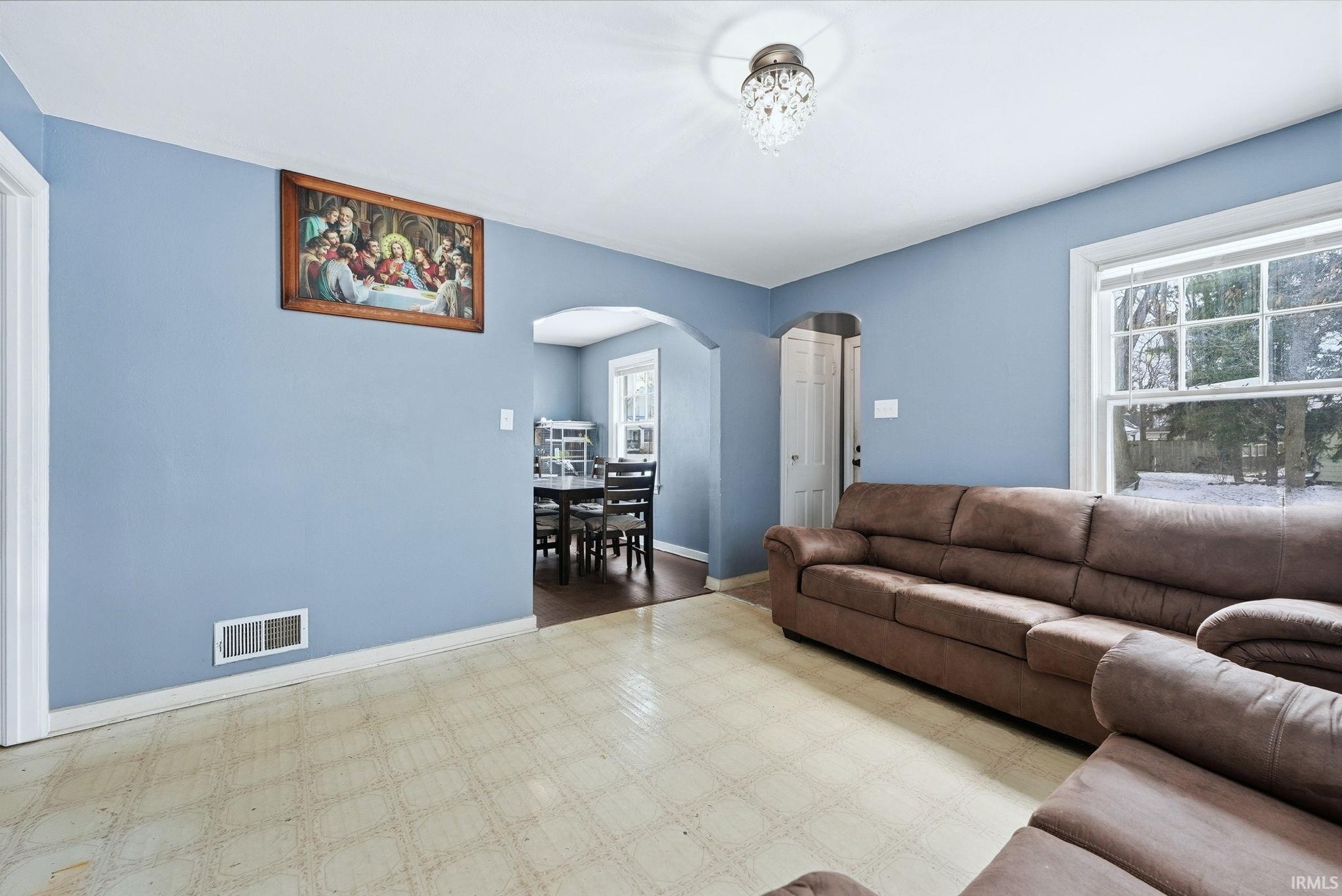 816 Hofer Avenue Fort Wayne, IN 46808 - Photo 25 of 35