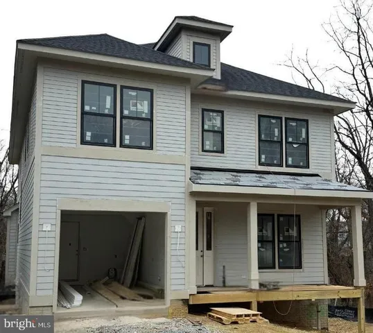 $2,195,000 | 501 North Jefferson Street, Arlington, VA 22205