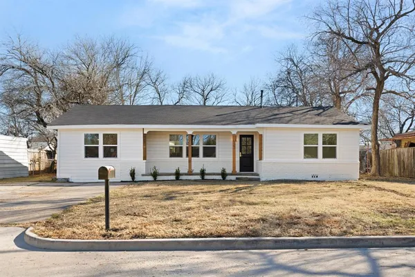 $255,000 | 122 Brewster Street, Robinson, TX 76706