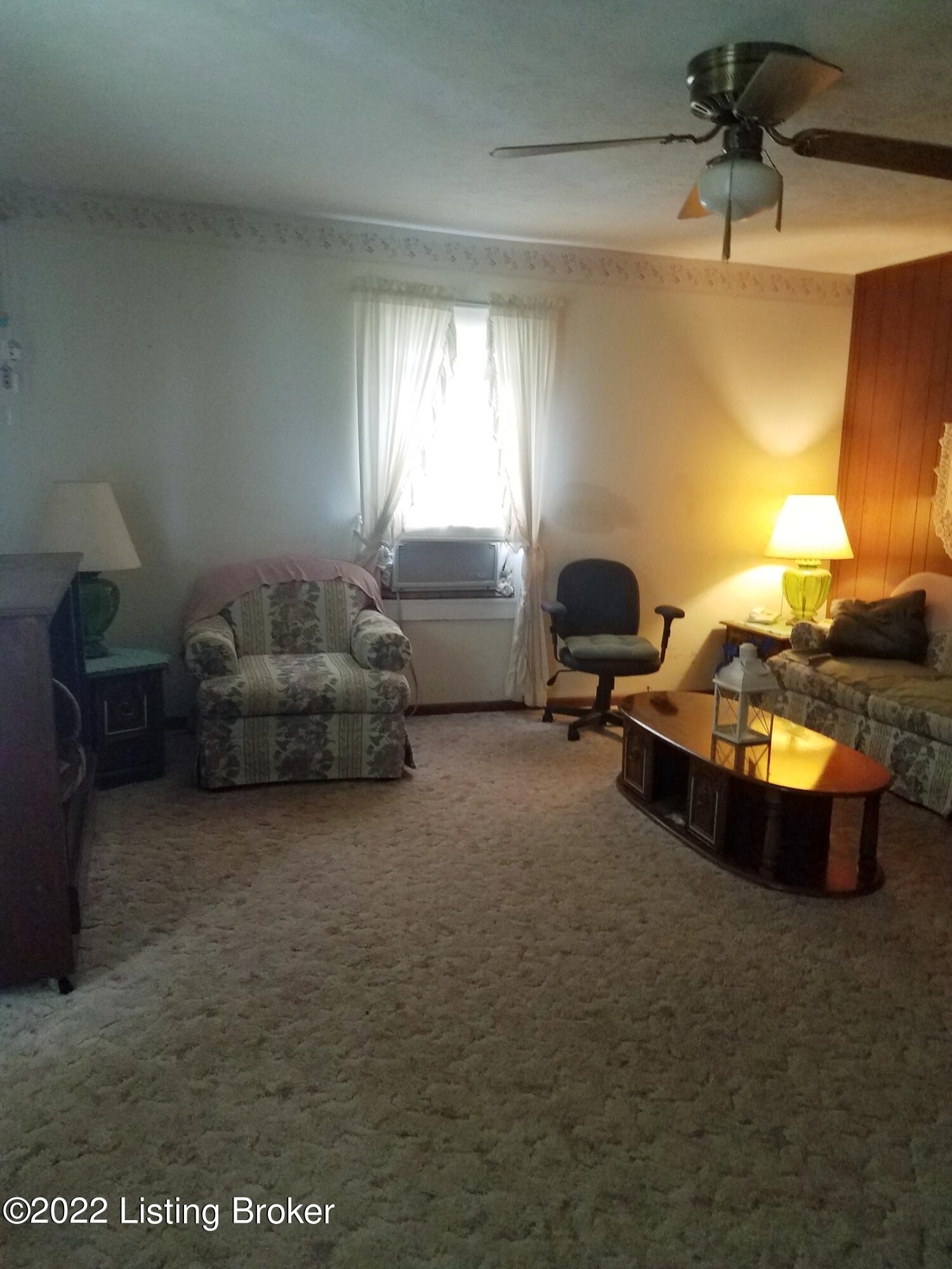 105 Low Dowell Road Irvington, KY 40146 - Photo 9 of 15 anthony living rm 2
