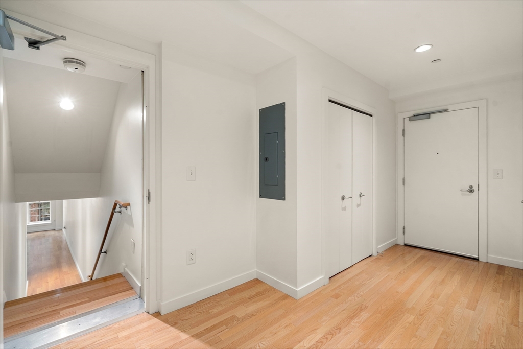 80 Broad Street, Unit 201 Boston, MA 02110 - Photo 12 of 34