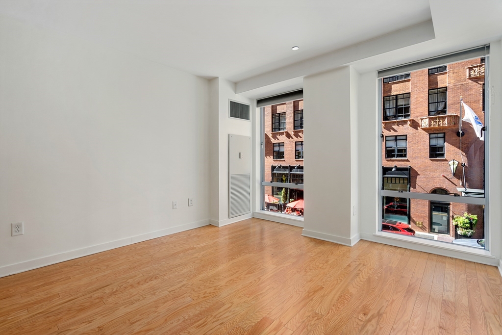 80 Broad Street, Unit 201 Boston, MA 02110 - Photo 23 of 34