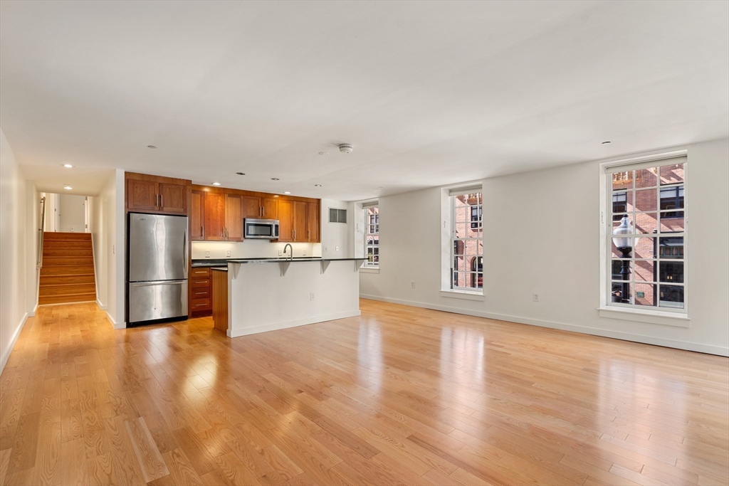 80 Broad Street, Unit 201 Boston, MA 02110 - Photo 8 of 34