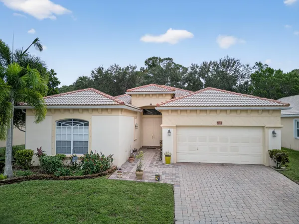 $3,300 | 5103 San Andros, West Palm Beach, FL 33411