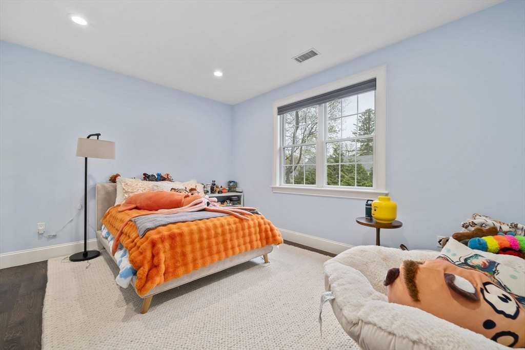 11 Woodhaven Road Newton, MA 02468 - Photo 26 of 42