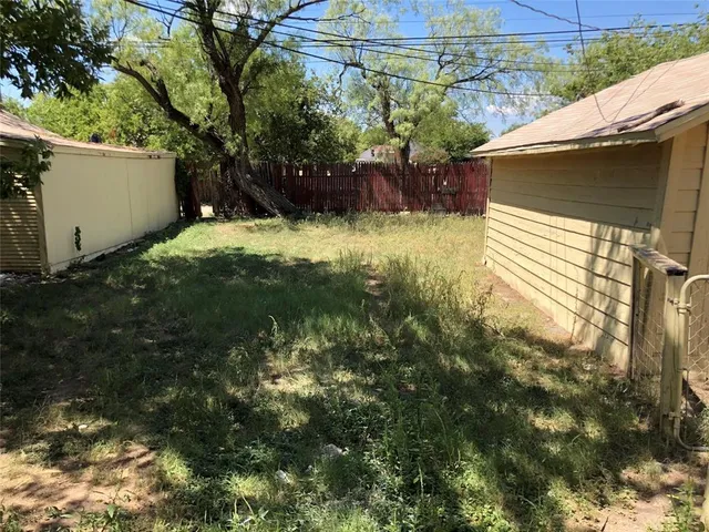 $800 | 824 Beech Street, Unit B, Abilene, TX 79601