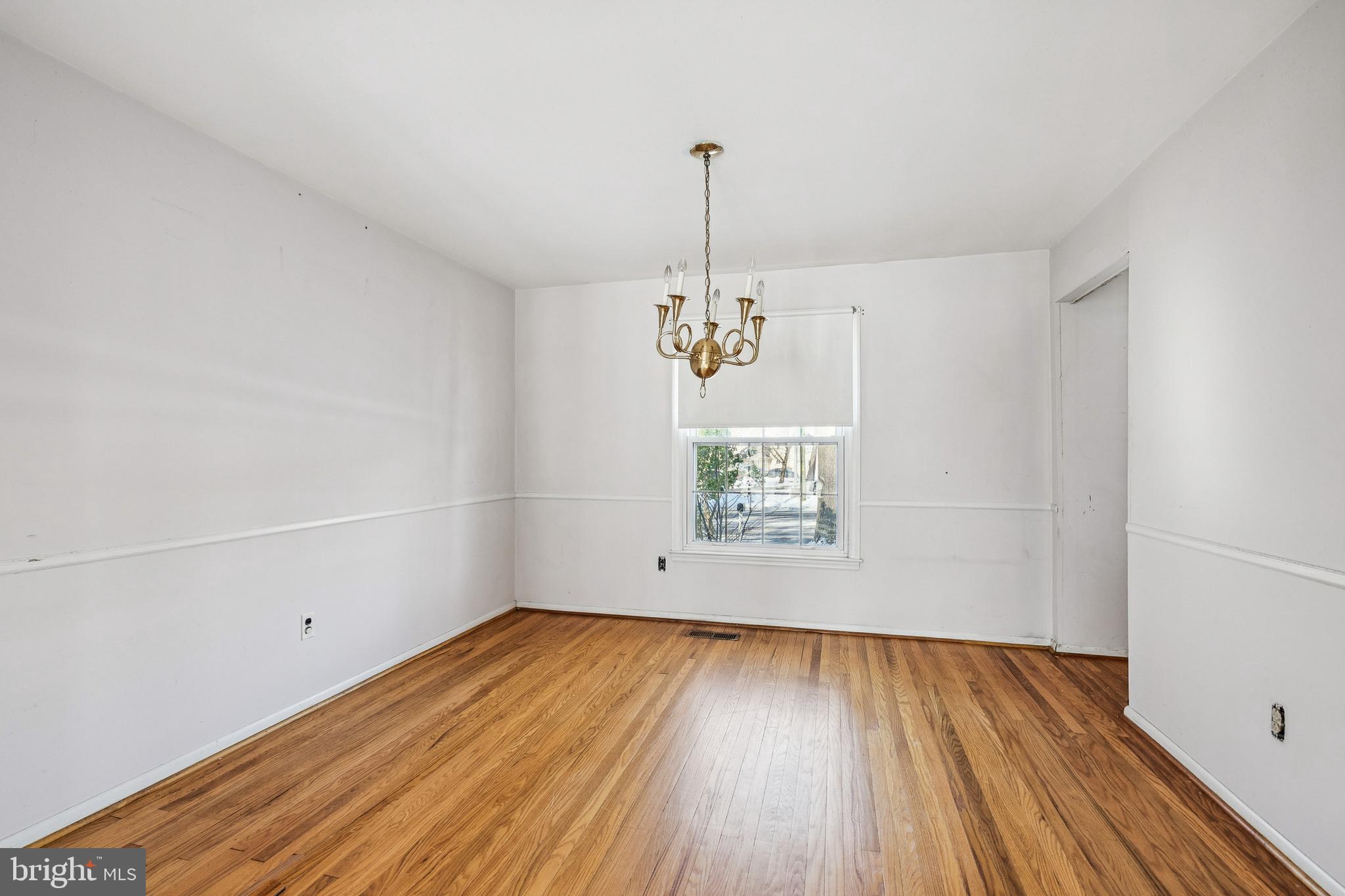 603 Somerdale Road Voorhees, NJ 08043 - Photo 4 of 29