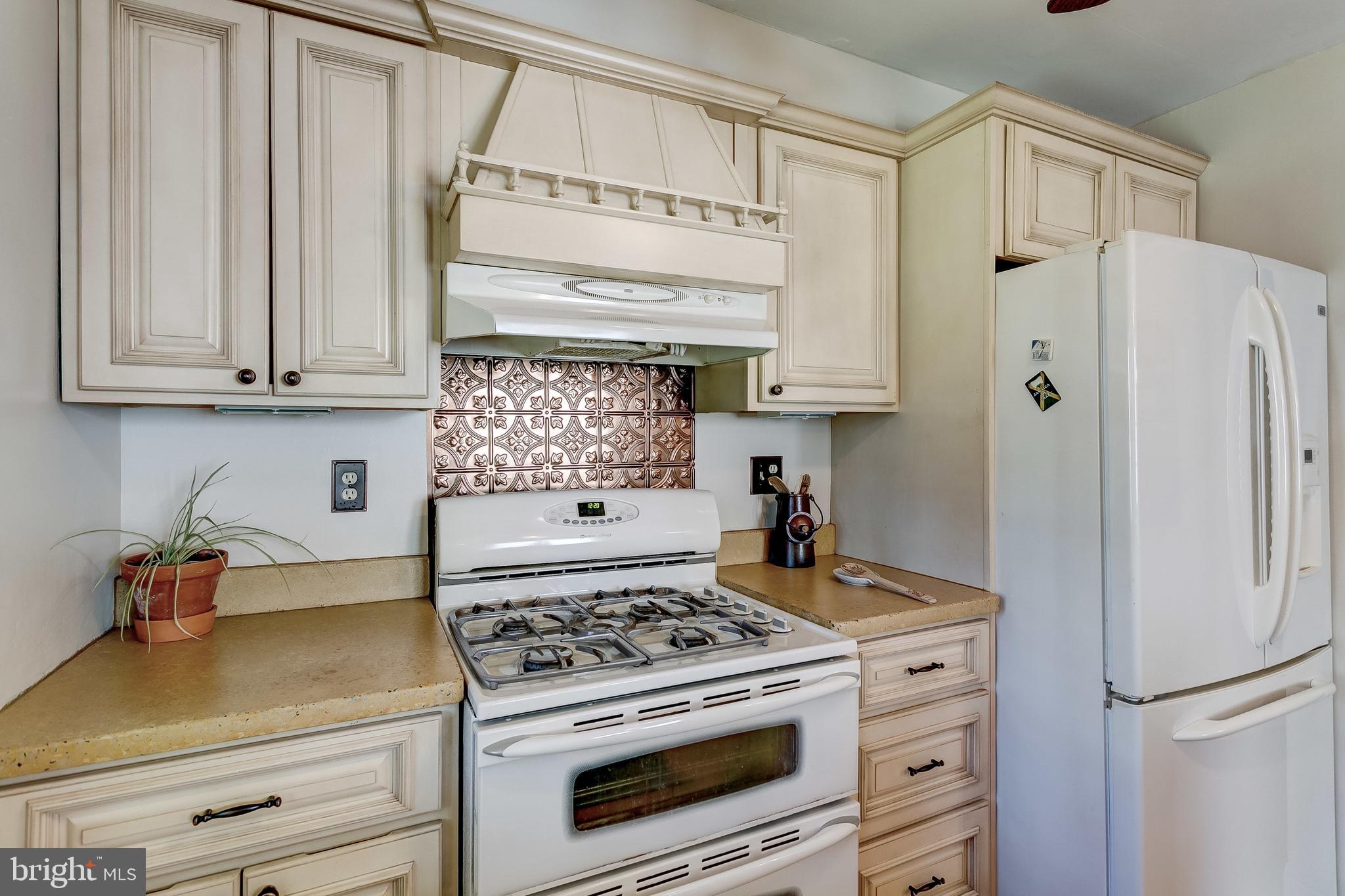 730 Anneslie Road Baltimore, MD 21212 - Photo 16 of 60