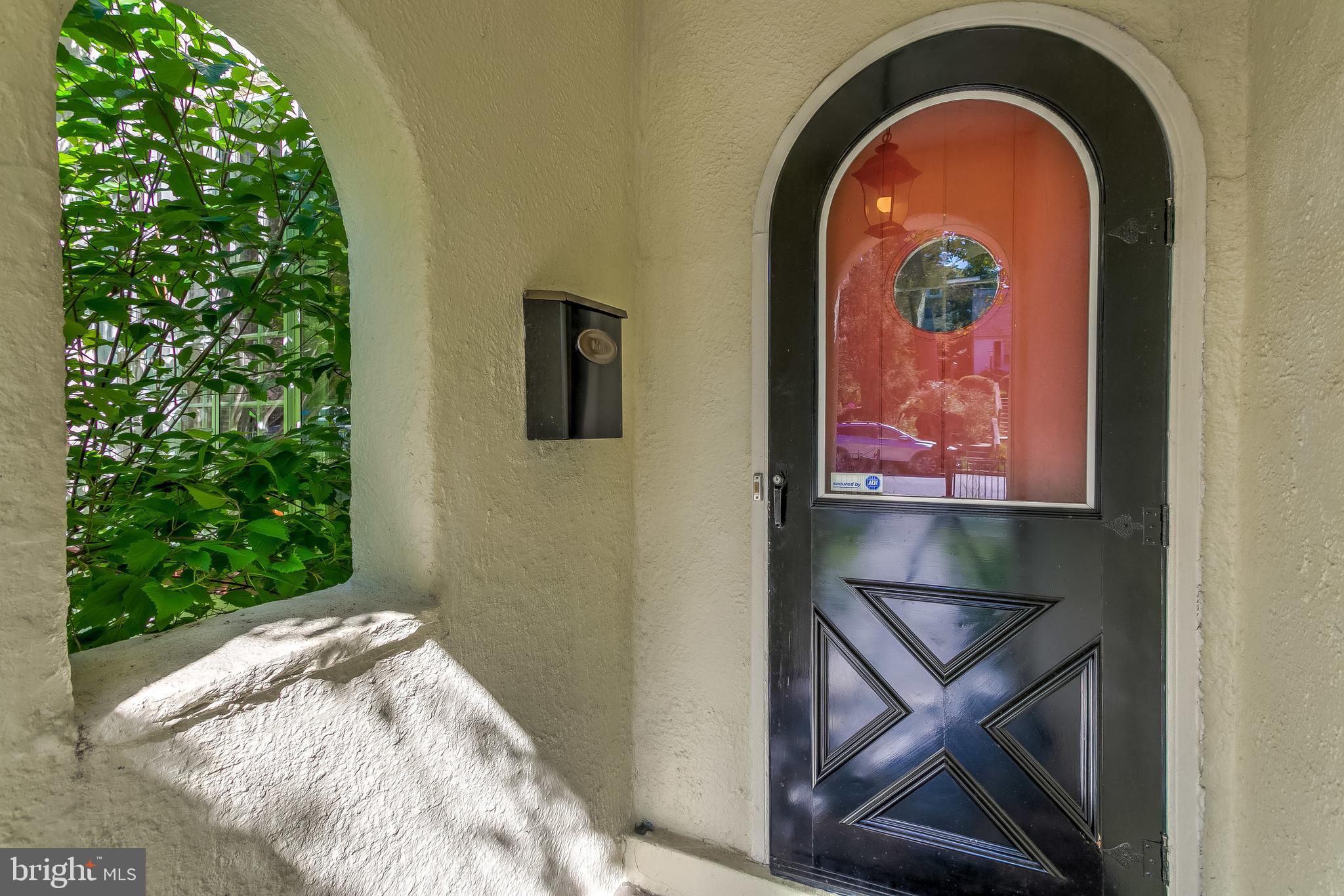 730 Anneslie Road Baltimore, MD 21212 - Photo 4 of 60