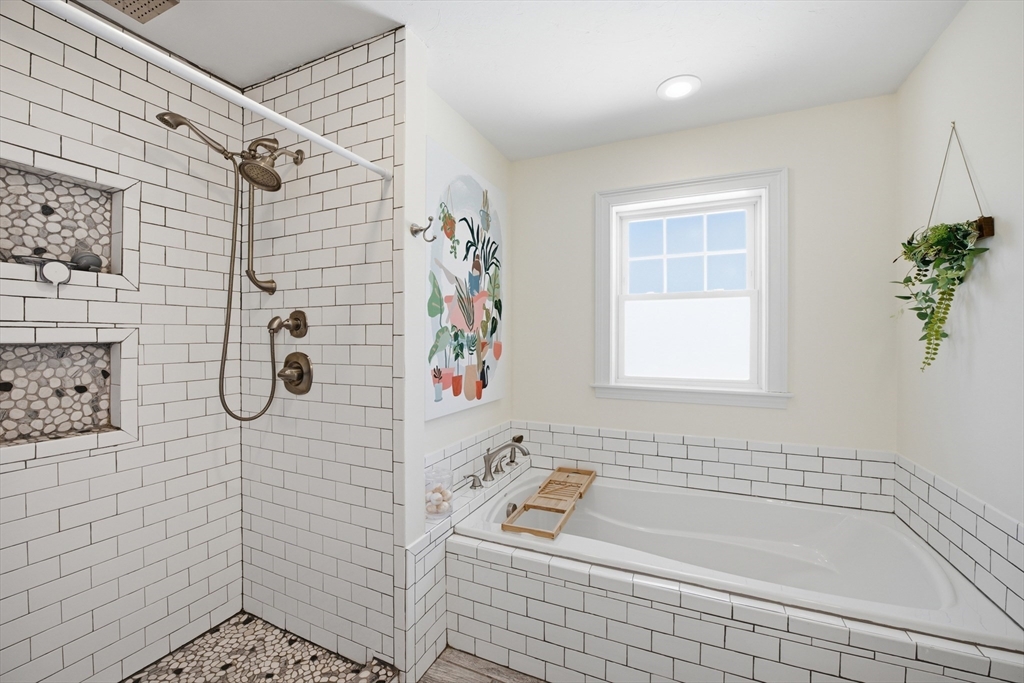 16 Windemere Road Worcester, MA 01602 - Photo 19 of 30