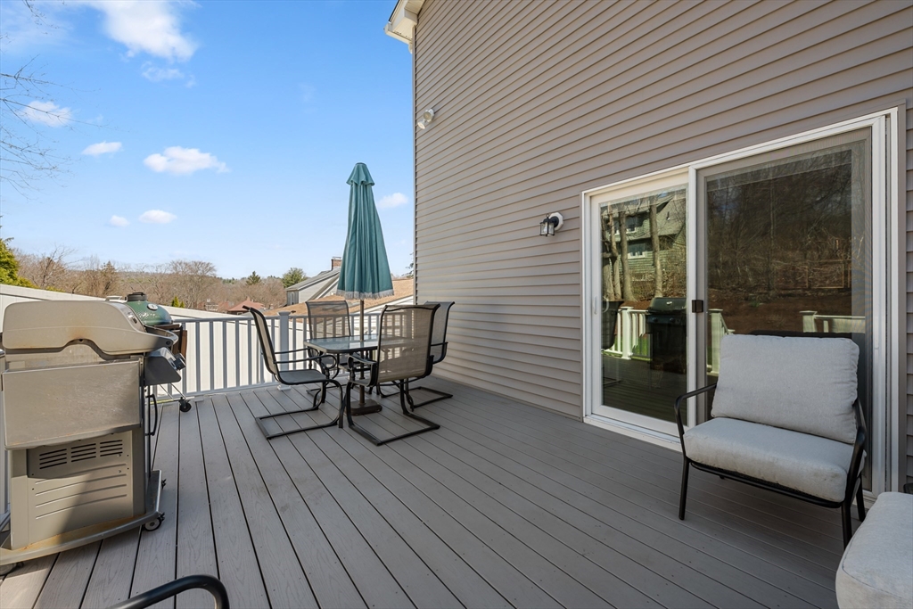 16 Windemere Road Worcester, MA 01602 - Photo 25 of 30