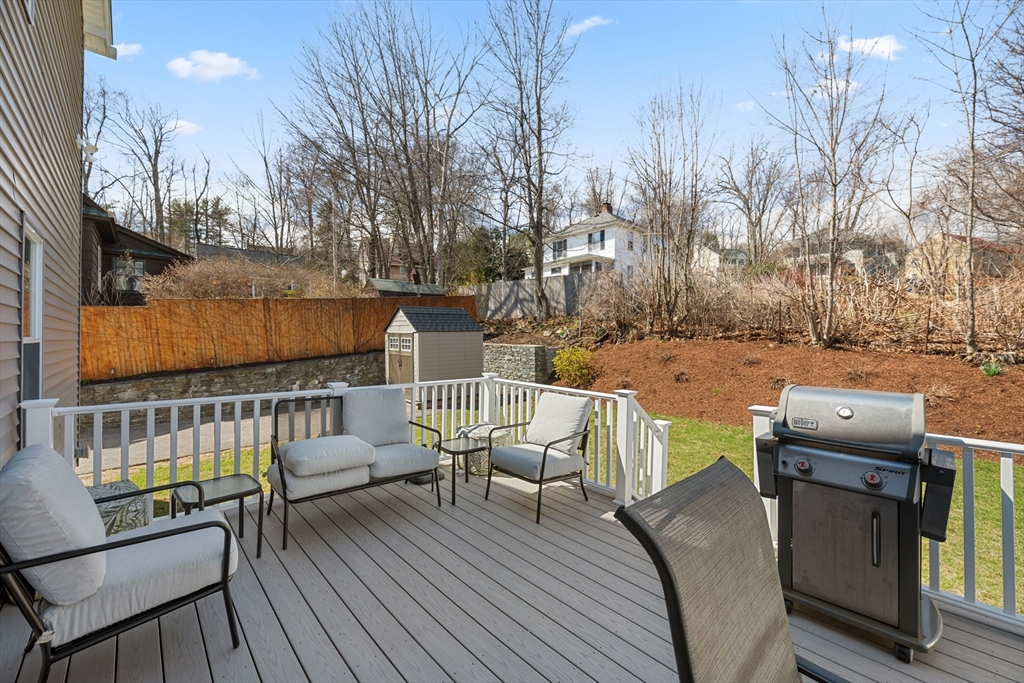 16 Windemere Road Worcester, MA 01602 - Photo 26 of 30