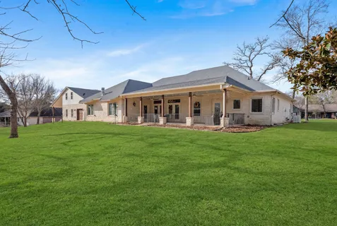 $575,000 | 56 Sammy Snead Drive, Hilltop Lakes, TX 77871