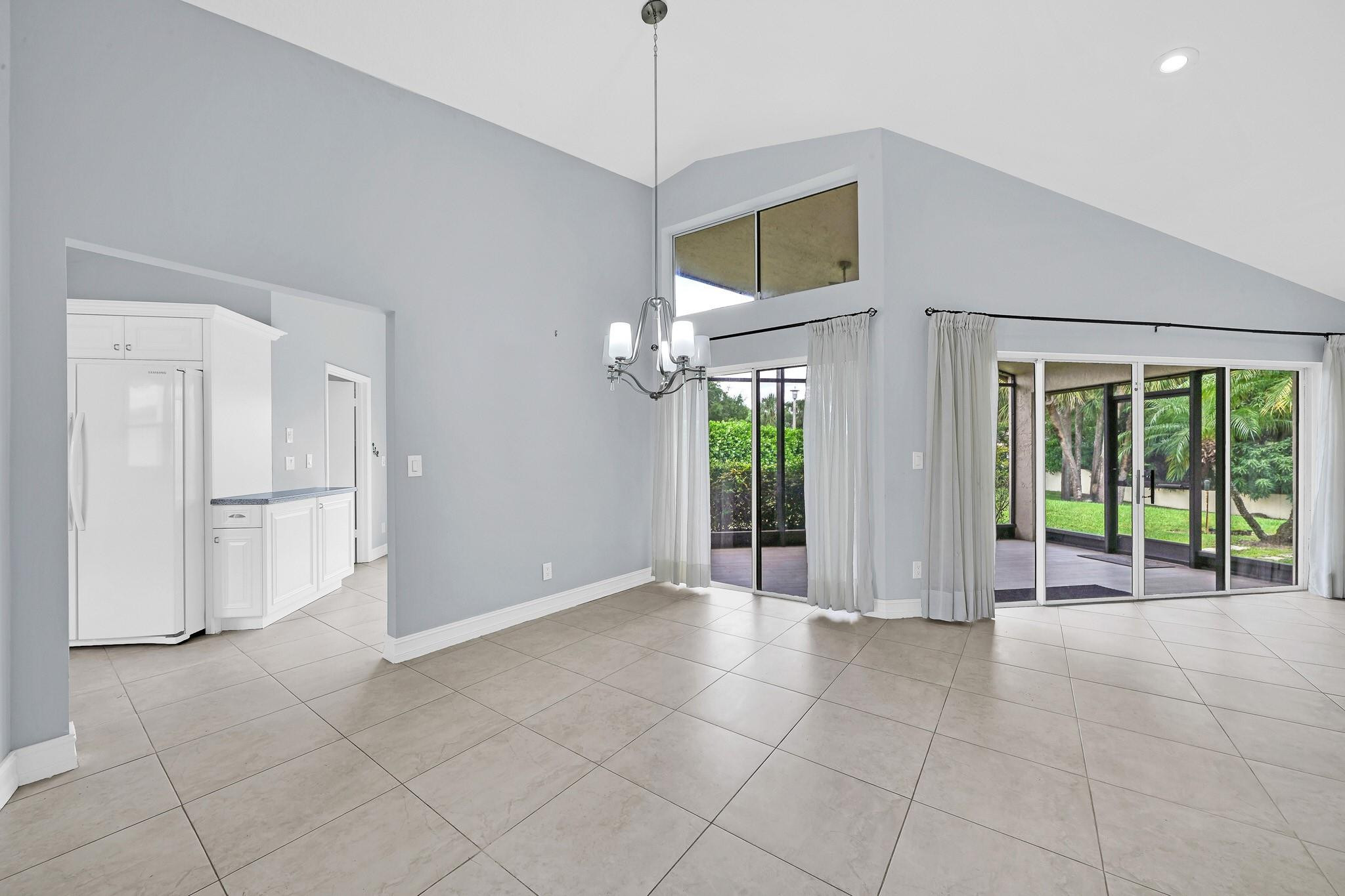 23316 Water Circle Boca Raton, FL 33486 - Photo 19 of 66 dining area