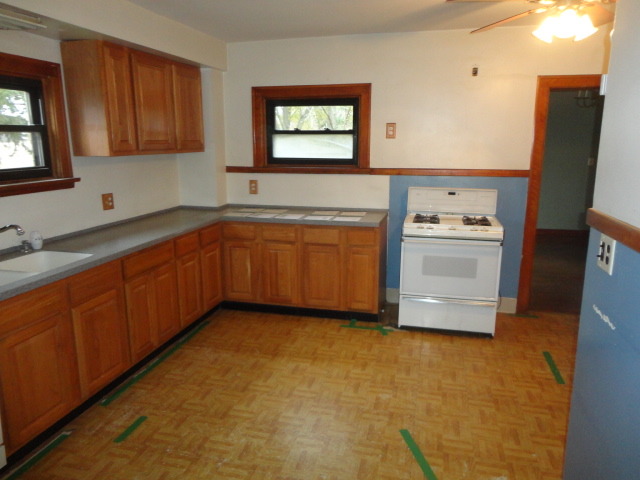41-w626 Russell Road Elgin, IL 60124 - Photo 4 of 15