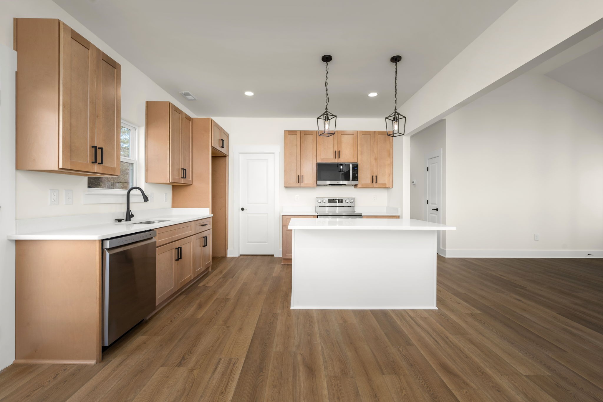 4211 Asbury Road Manchester, TN 37355 - Photo 11 of 29