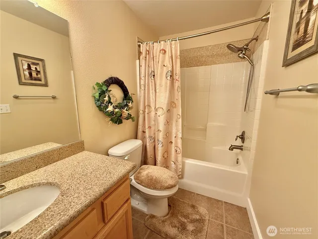 $385,500 | 2815 Willows Road, Unit 230, Seaview, WA 98644