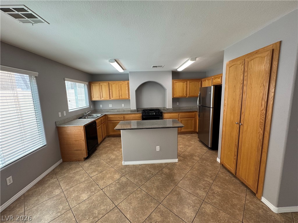 7267 Phlox Road Las Vegas, NV 89113 - Photo 4 of 27
