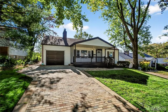 $3,195 | 180 Doorack Lane, St. Louis, MO 63122