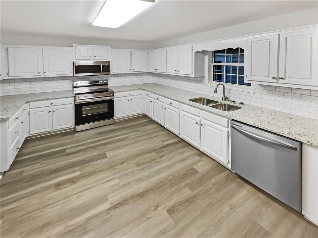 5047 Old Orr Road Flowery Branch, GA 30542 - Photo 11 of 43