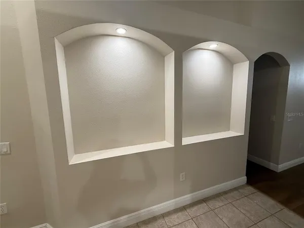 $2,655 | 5785 Lake Champlain Drive, Orlando, FL 32829