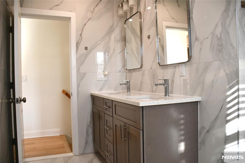 5 Lewis Street, Unit 2 Wayne, NJ 07470 - Photo 6 of 13