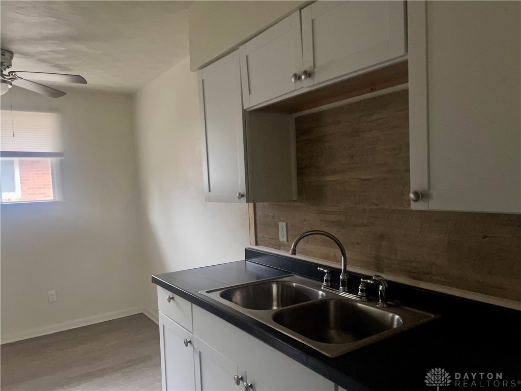 266 East Nottingham Road, Unit 2 Dayton, OH 45405 - Photo 7 of 11
