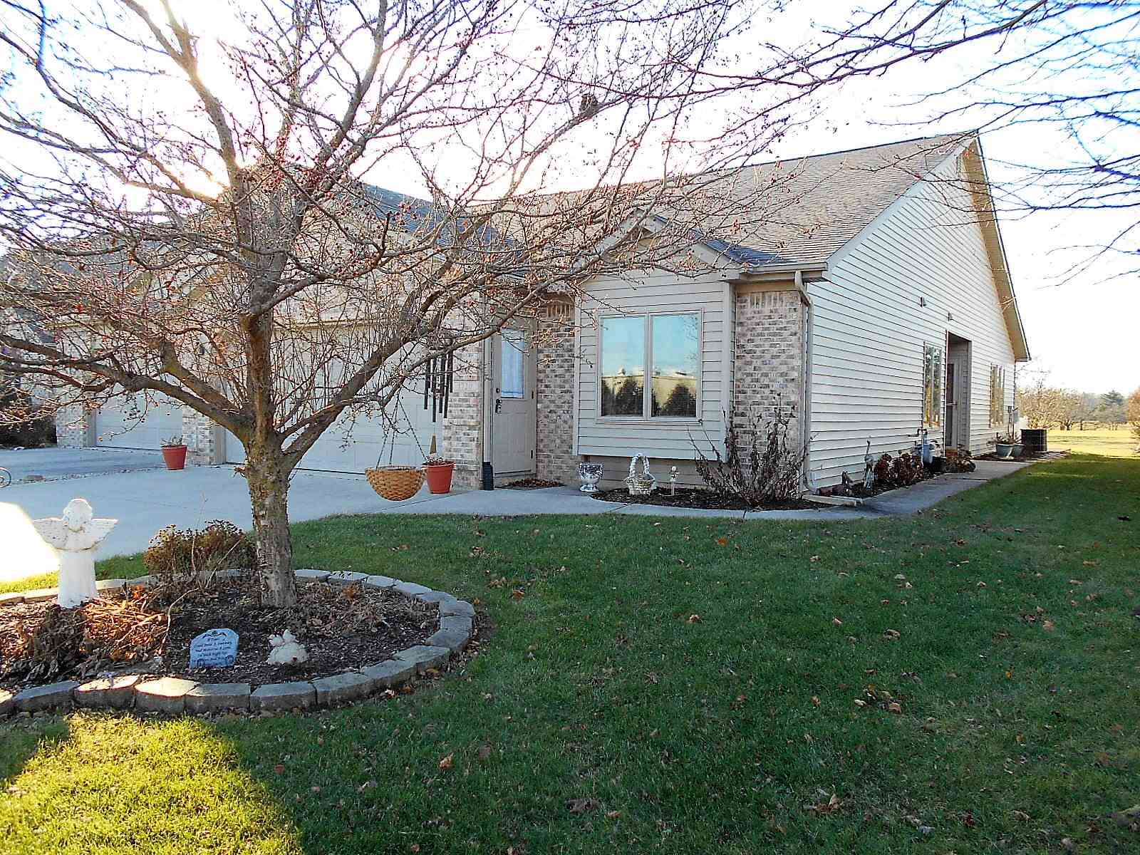 1720 Fairway Drive Decatur, IN 46733 - Photo 1 of 17