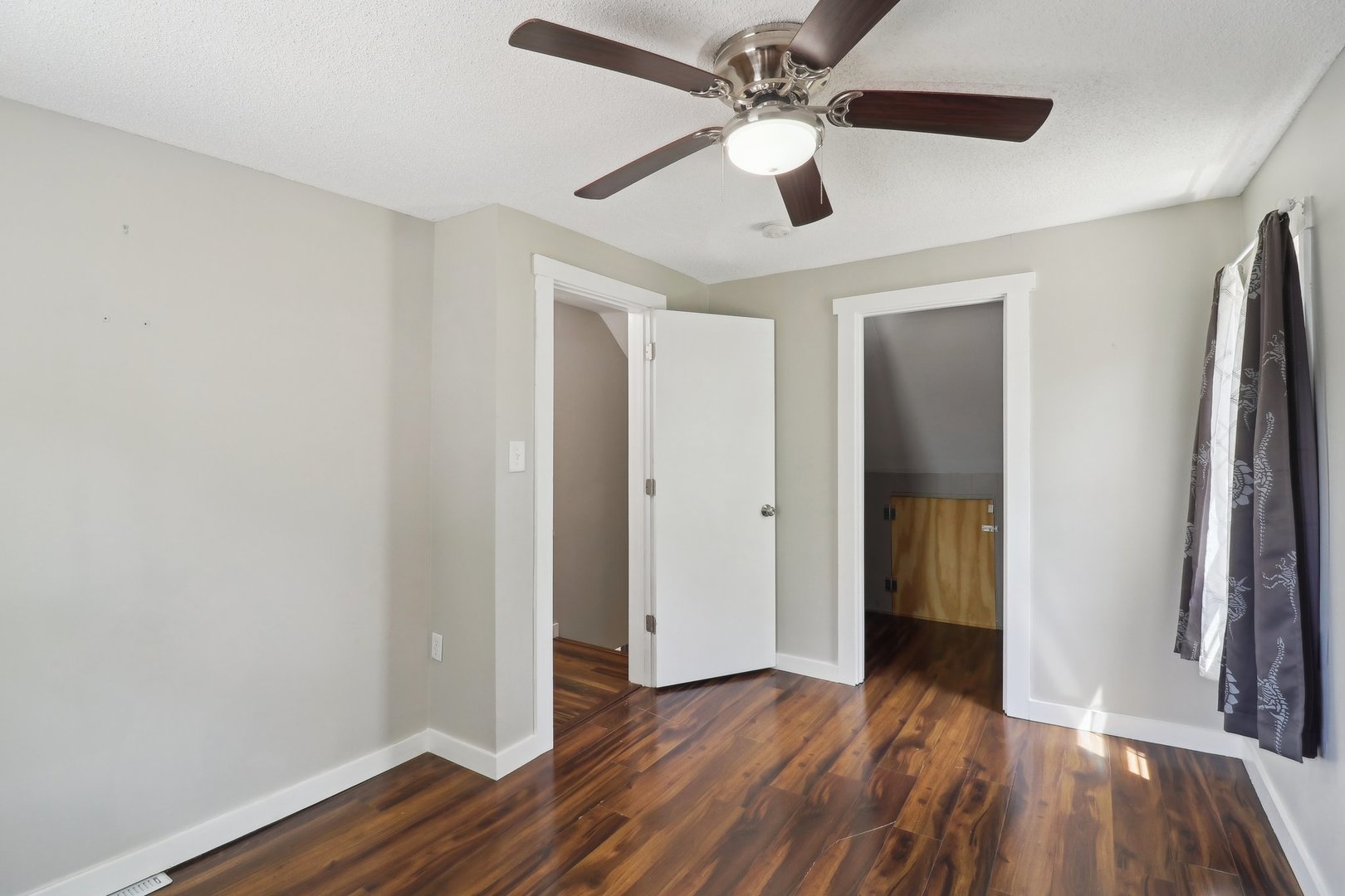 361 Highland Road Grayslake, IL 60030 - Photo 18 of 34 Gallery Image 18