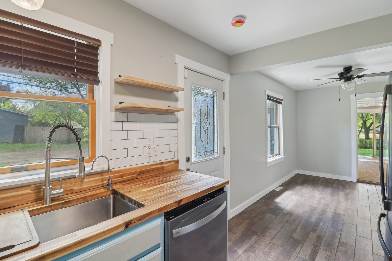 361 Highland Road Grayslake, IL 60030 - Photo 7 of 34 Gallery Image 7
