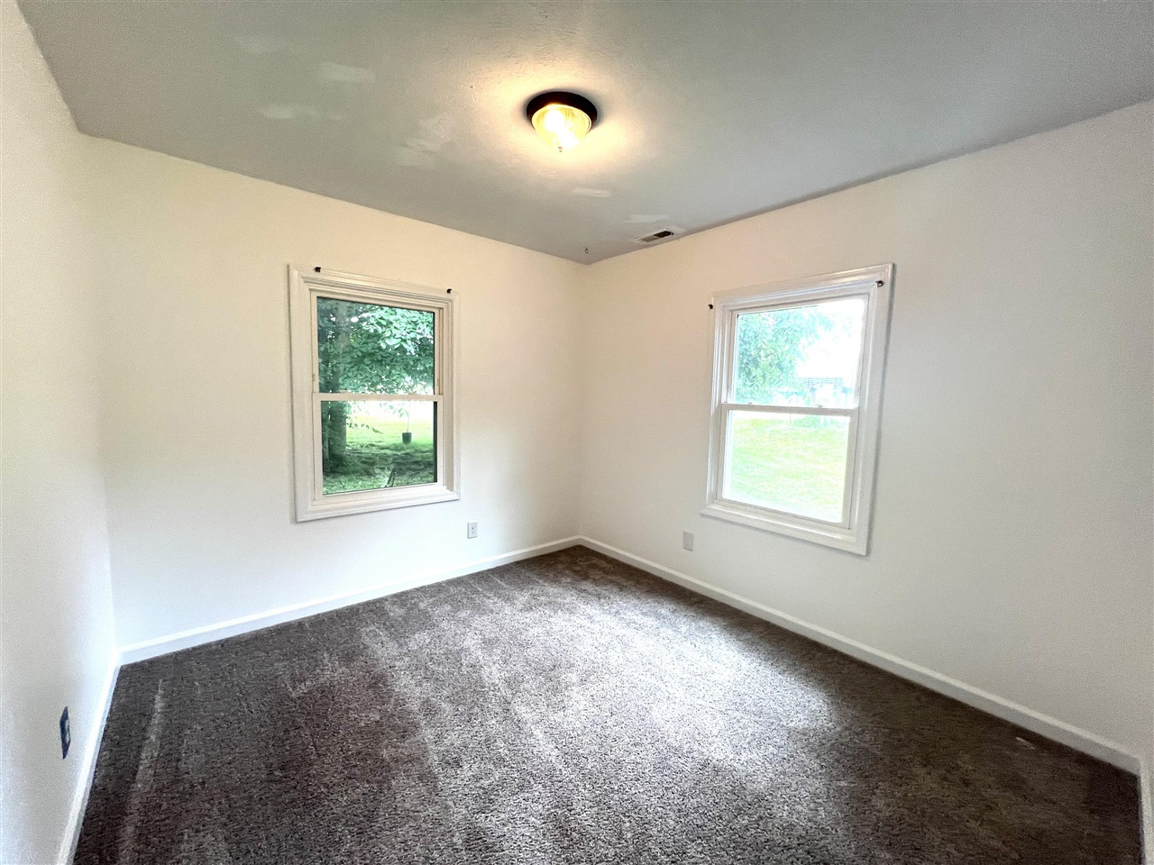 69225 Section Street Edwardsburg, MI 49112 - Photo 12 of 15