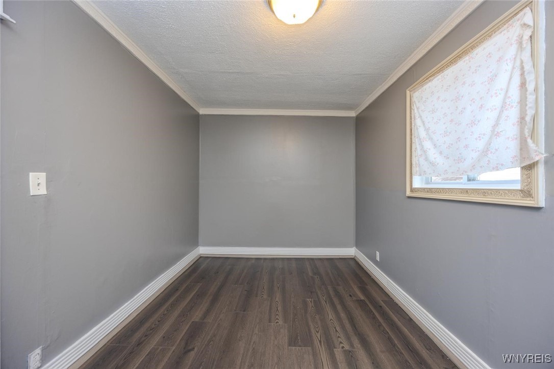 68 Sirret Street Buffalo, NY 14220 - Photo 28 of 46