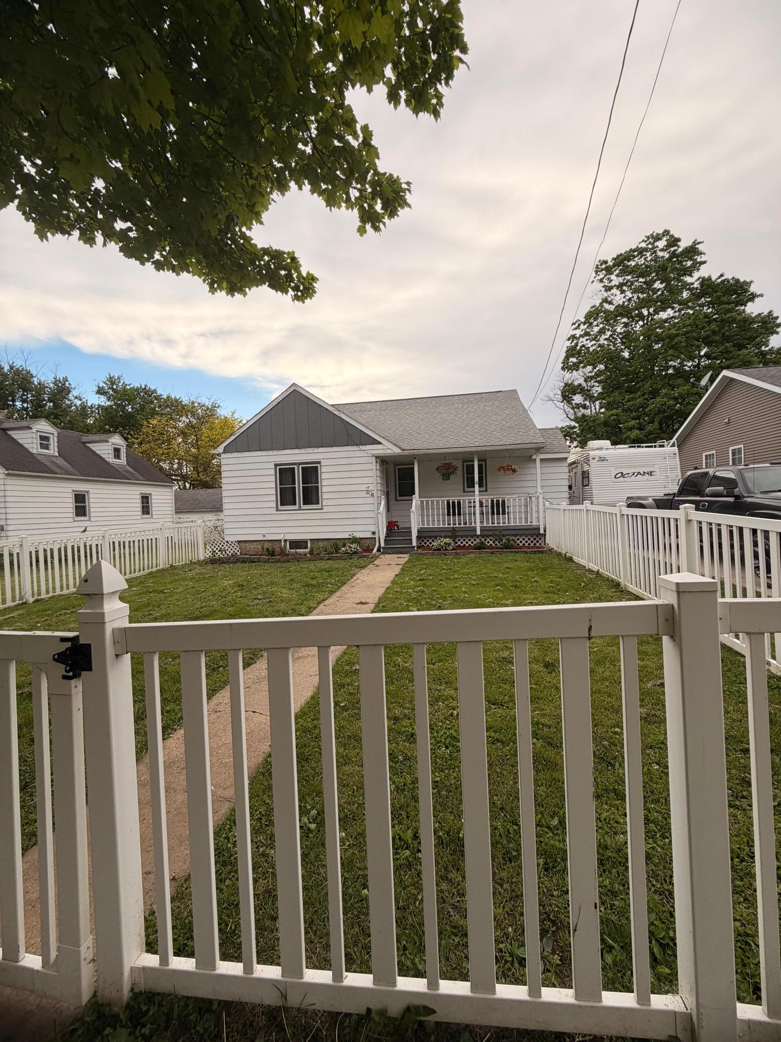 204 3rd Street Lyle, MN 55953 - Photo 2 of 21