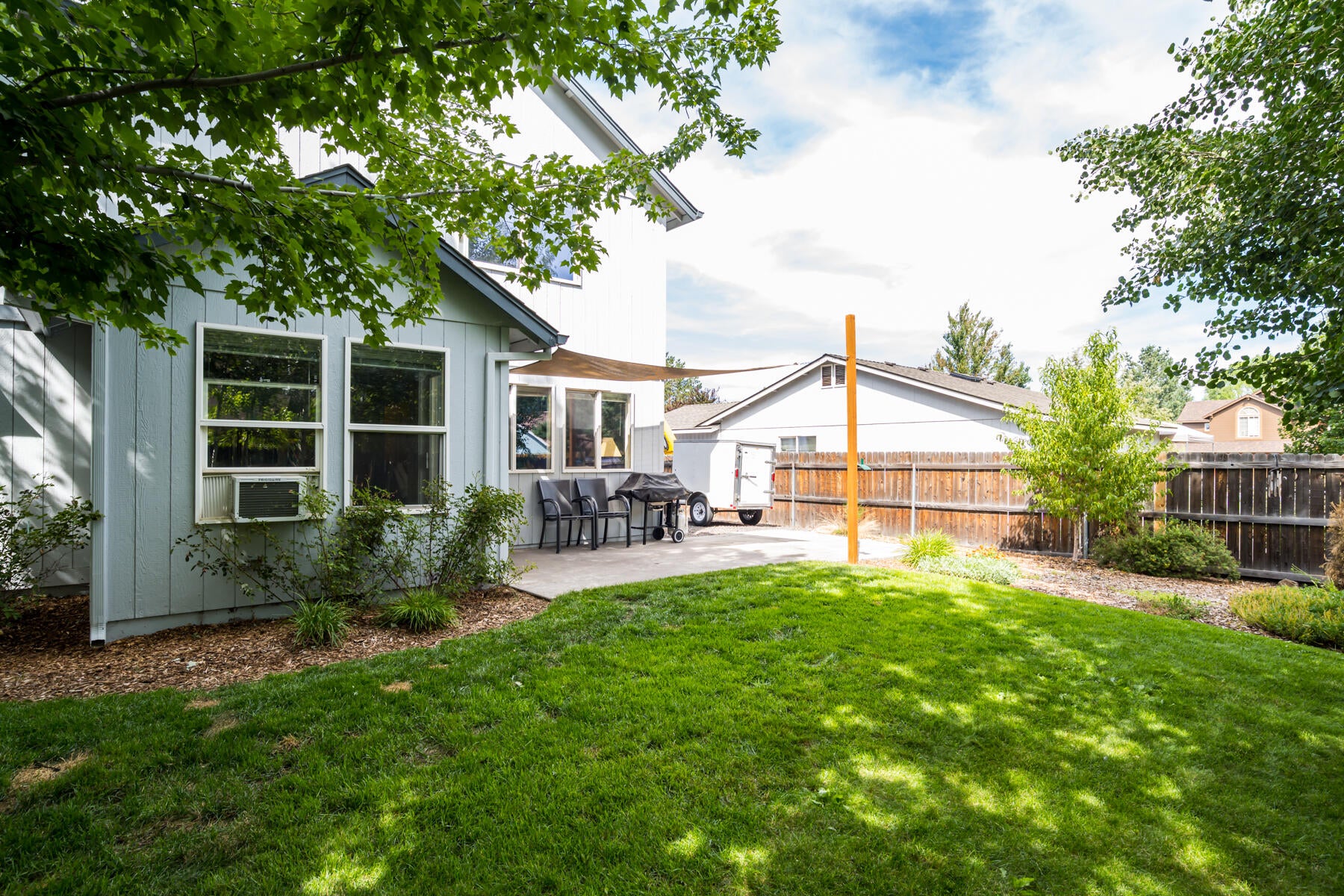 3063 Northeast Raleigh Court Bend, OR 97701 - Photo 31 of 39 31JH5_8996