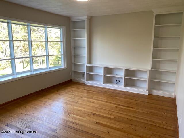 885 Waterford Road Mount Washington, KY 40047 - Photo 2 of 21 IMG_4432