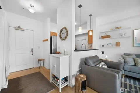 $384,900 | 1310 10th Street, Unit 407, Bellingham, WA 98225