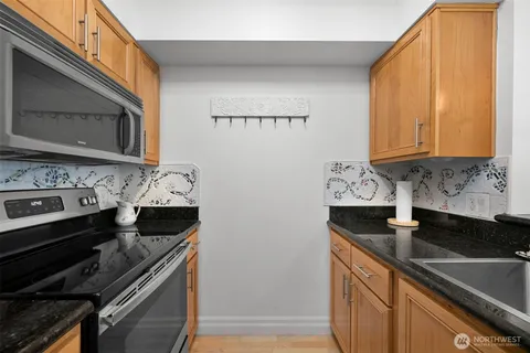 $384,900 | 1310 10th Street, Unit 407, Bellingham, WA 98225