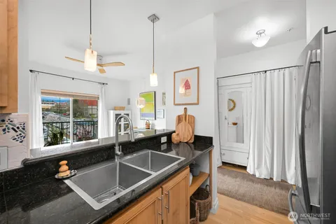 $384,900 | 1310 10th Street, Unit 407, Bellingham, WA 98225