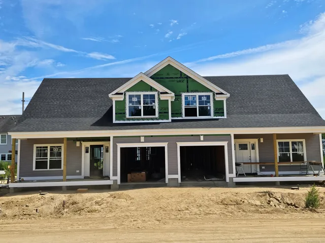 $679,000 | 151-153 East Main Street, Unit 17, Clinton, CT 06413