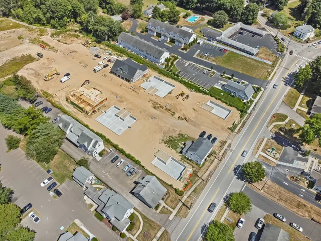 $679,000 | 151-153 East Main Street, Unit 17, Clinton, CT 06413