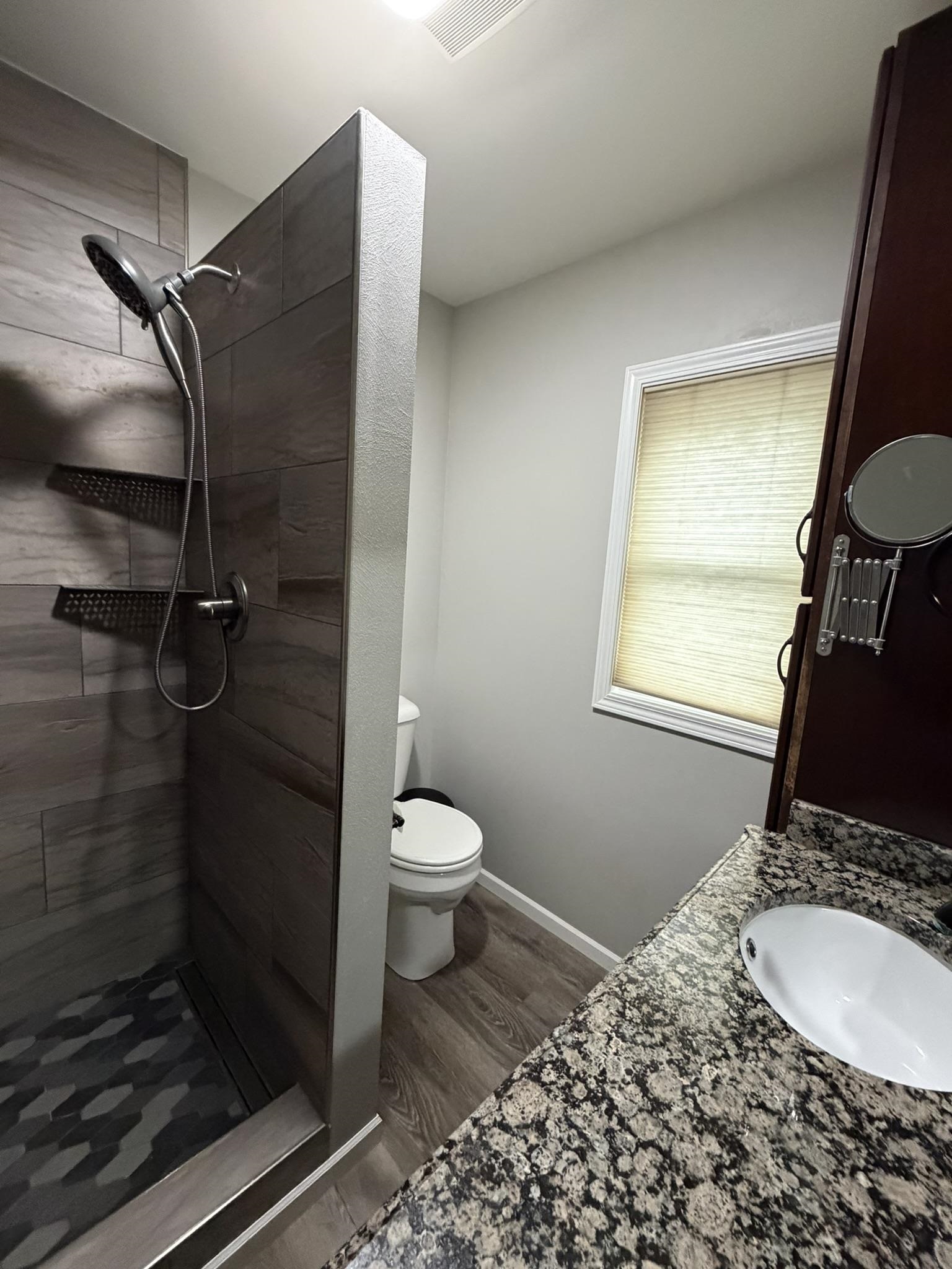 2472 West Red Oak Road Freeport, IL 61032 - Photo 37 of 54 Gallery Image 37