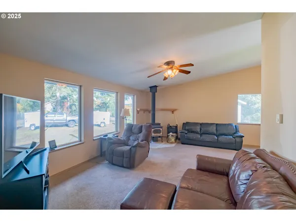 $654,170 | 12676 Kings Valley Highway, Monmouth, OR 97361