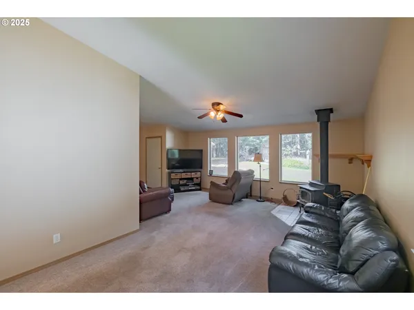 $654,170 | 12676 Kings Valley Highway, Monmouth, OR 97361