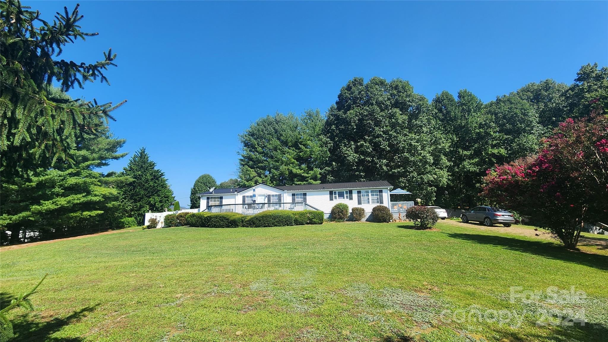 27 Star Road Marshall, NC 28753 - Photo 3 of 43 Gallery Image 3