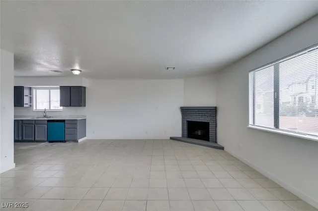 $1,390 | 6987 Mendon Lane, Unit 4, Las Vegas, NV 89156