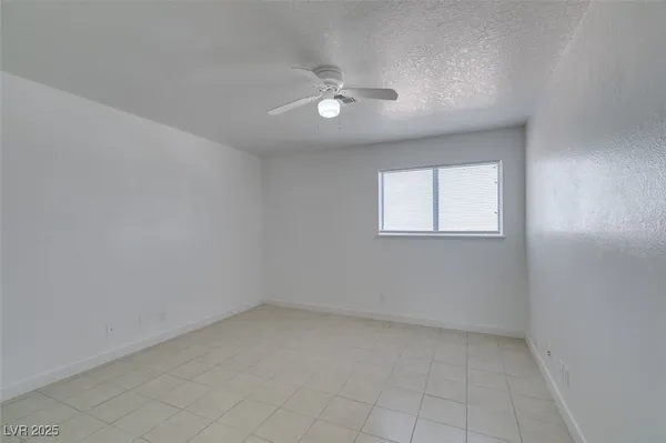 $1,390 | 6987 Mendon Lane, Unit 4, Las Vegas, NV 89156