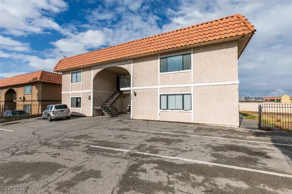 $1,390 | 6987 Mendon Lane, Unit 4, Las Vegas, NV 89156